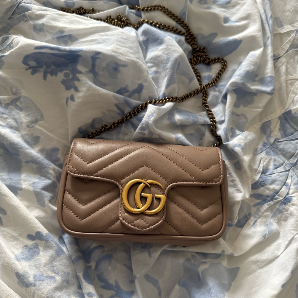 GG Marmont mini bag - Picture 7 of 12